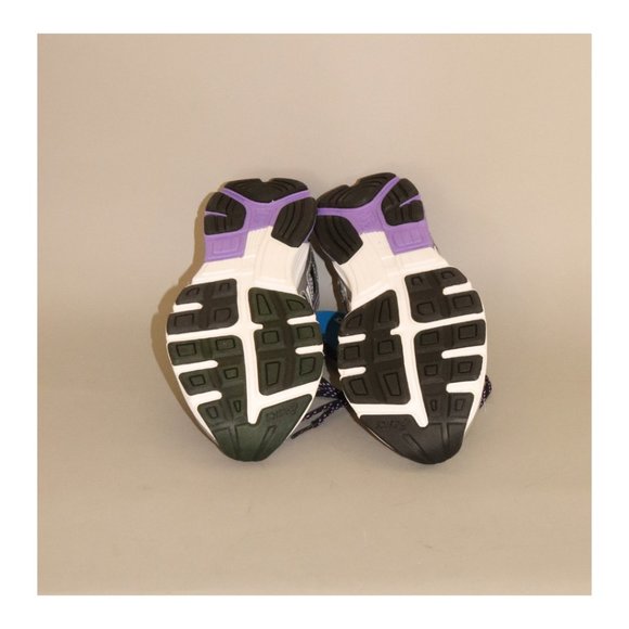 Asics Purple & Gray Running Sneakers NWT Size 8.5 - Picture 3 of 9